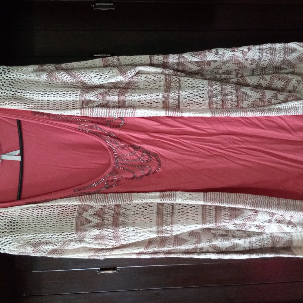 Women's tank top and sweater cover up